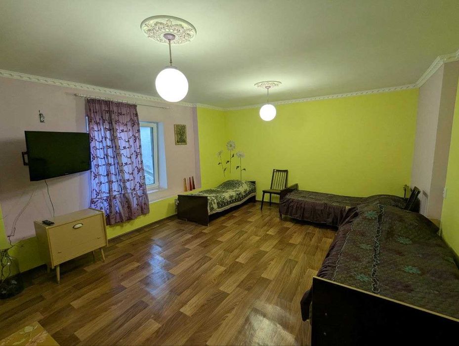 Сдам в частном доме, район 16 ст.Большого Фонтана, пляж Золотой Берег