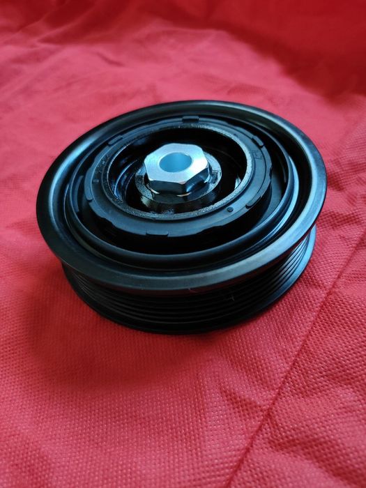 Шків компресора кондиціонера Audi дорест. 115 мм. 4H0260810B 2H0820803