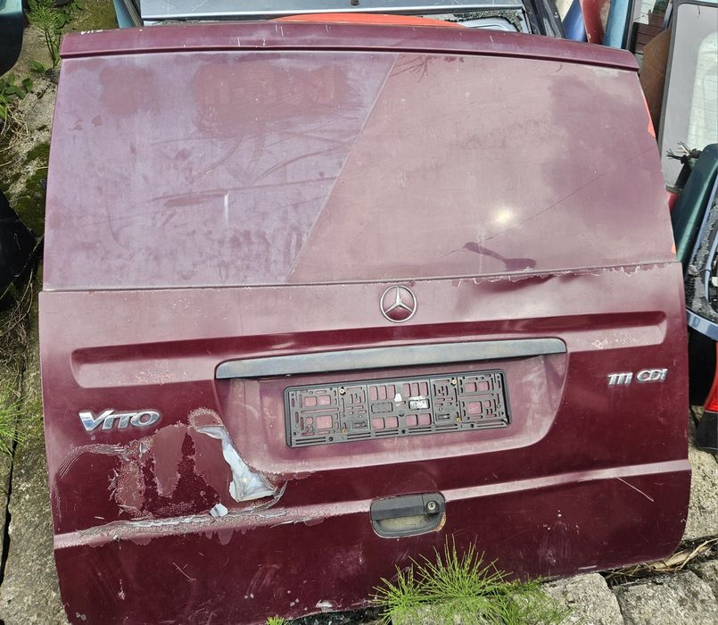 Mercedes Vito W639 tylna klapa bagażnika