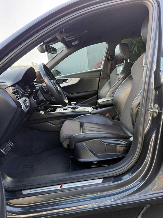 Audi A4 2.0 TDI S-Line Automatica Matrix Edition