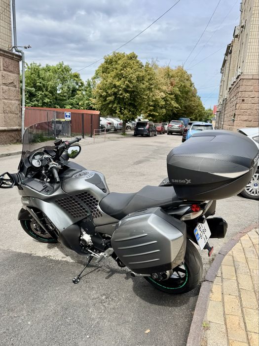 Kawasaki GTR 1400 2016 (Restomod)