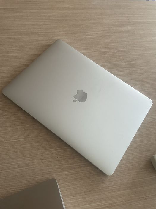 MacBook Pro 13" (2019) – Modelo A2159 | Para Peças ou Reparação
