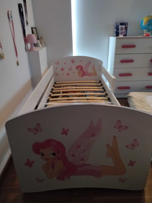 Łóżeczko dla dziewczynki