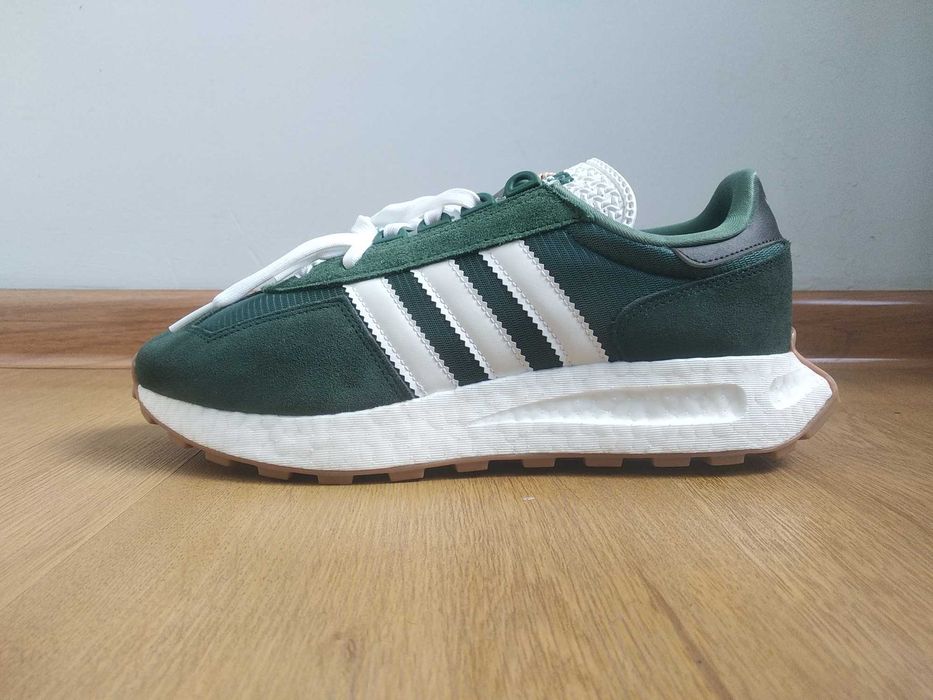 Кросівки Adidas Retropy E5. Розмір 44
