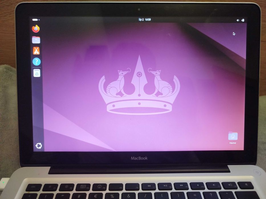 MacBook (A1278) – sprawny, Ubuntu 24.04.3 – SSD 128 GB, RAM 4,6GB