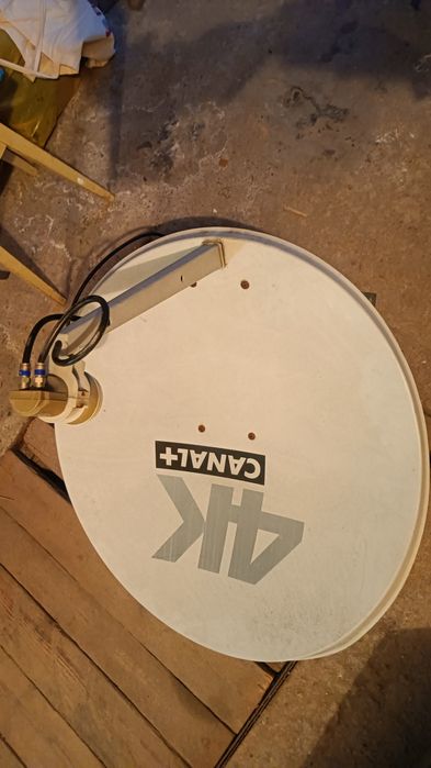 Antena TV Sat talerz duży w dobrym stanie