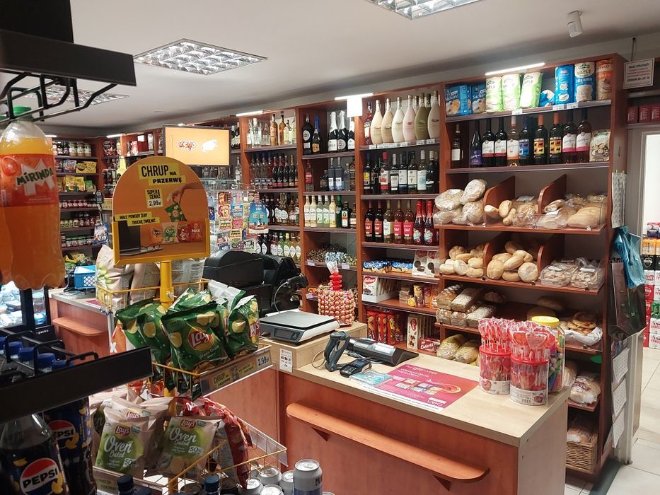 Sprzedam  sklep  spożywczo przemysłowy