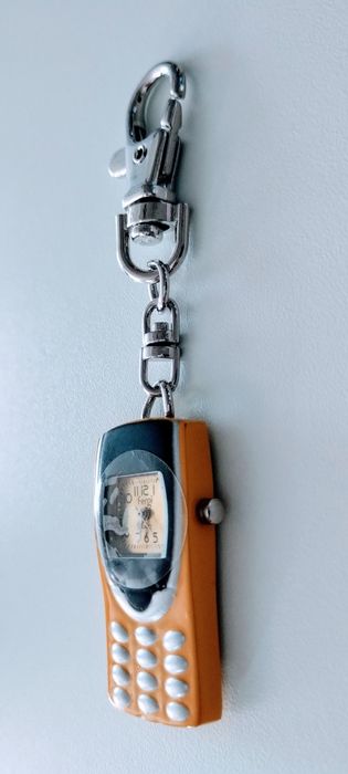 Zegarek żółty  kieszonkowy metalowy oryginalny Fergi 10cm