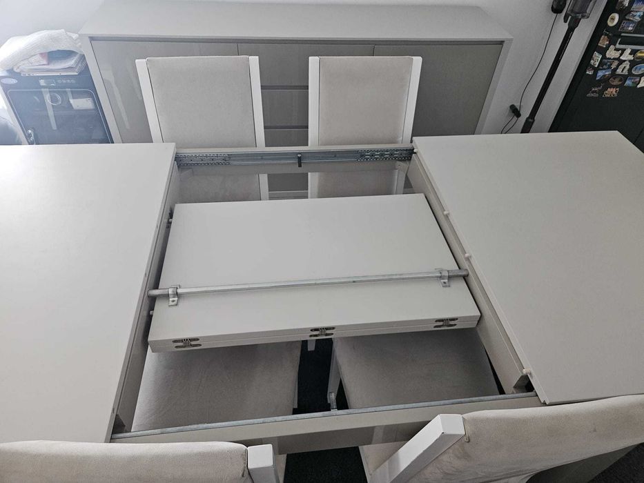 Vende-se mobília de sala de jantar