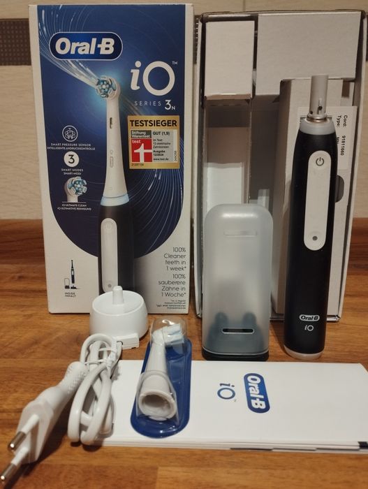 Szczoteczka elektryczna ORAL-B iO SERIES 3 MATT BLACK