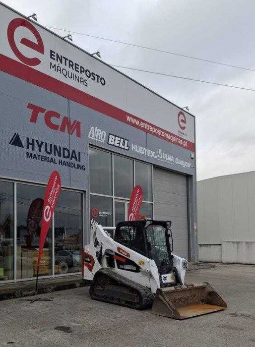 Mini Carregador de Rastos – Bobcat T590