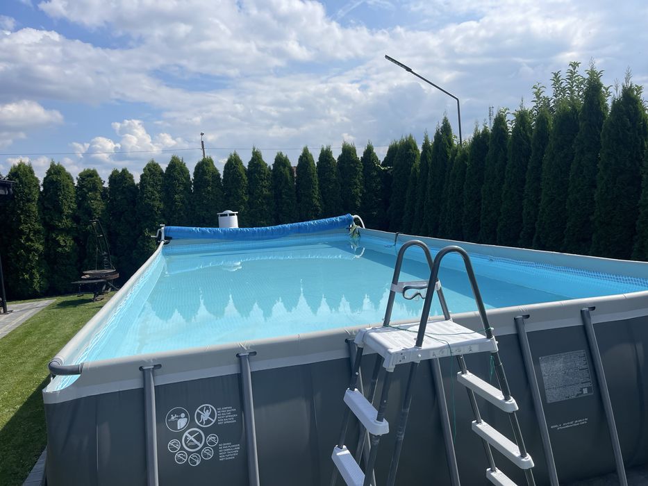 Duży Basen Ogrodowy Intex Stelażowy 975/488/132 z Pompą ciepła 14 kw