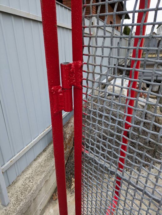 Продам металеві двері