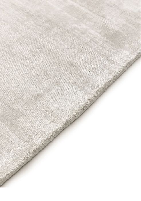 Tapete de viscose Cinzento claro benuta