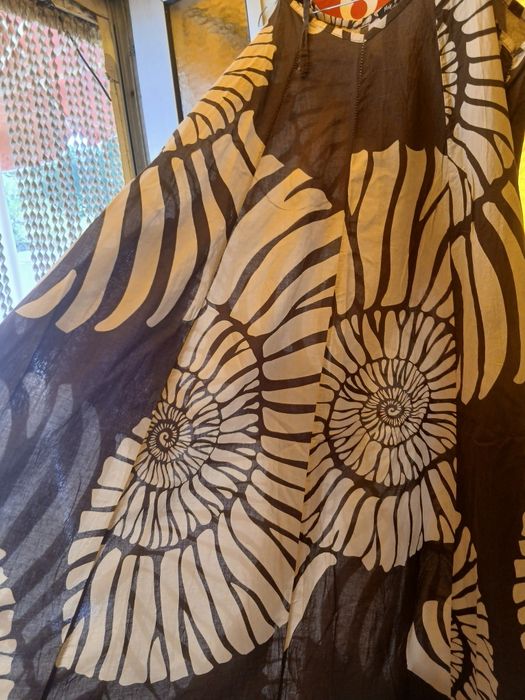 Vendo vestido comprido novo