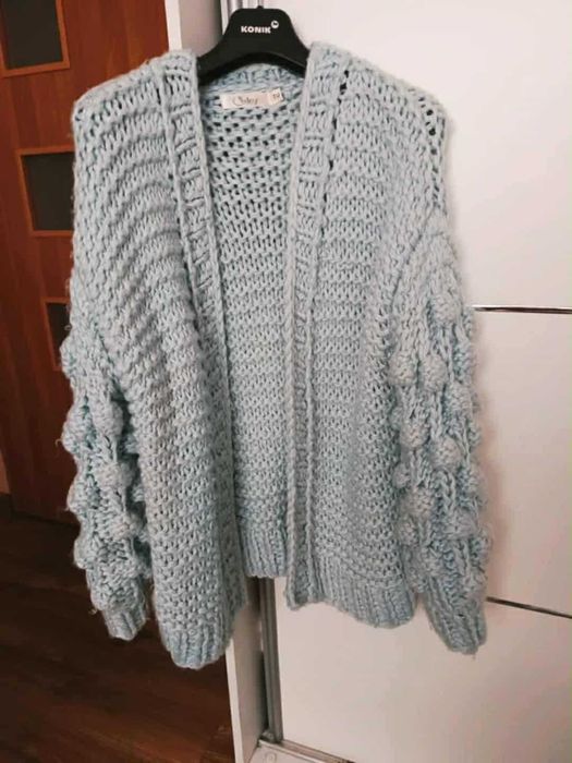 Jasnoniebieski Puszysty Kardigan z Rękawami Bubble, Osley, M-L/38-40