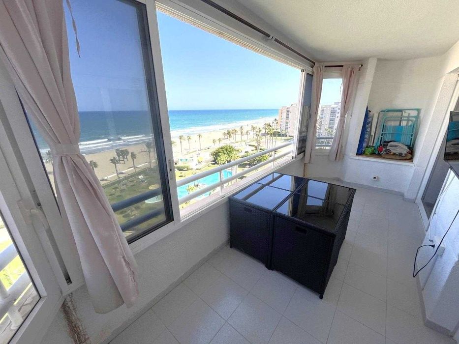 Первая линия! Квартира 85м2 в Аликанте, Испании, вид на море 219 000 €