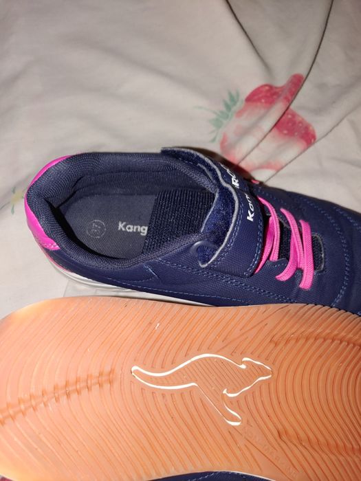 Кросівки ,,KangaRoos,,37.5