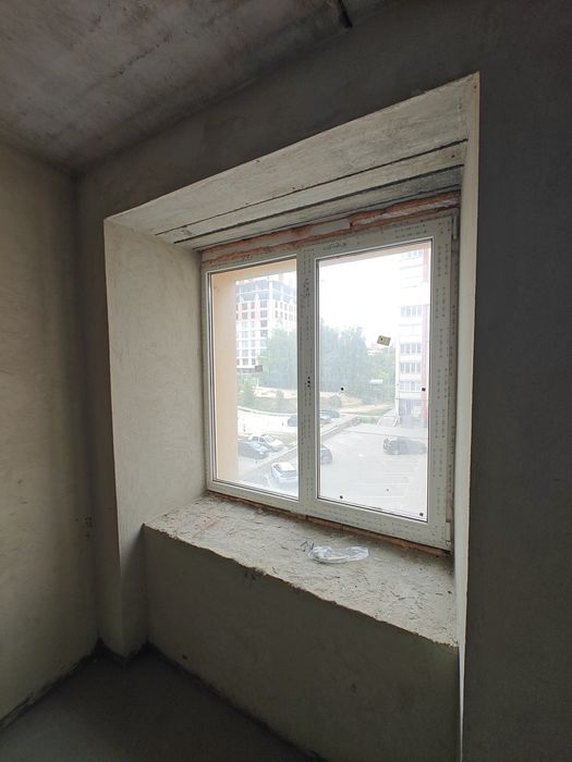 Продаж 3 кім. Сира. Цегляний будинок.  4 поверх