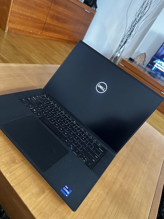 Dell XPS 15 9510 Intel 11th Gen i-9 2.50 GHz 16GB RAM