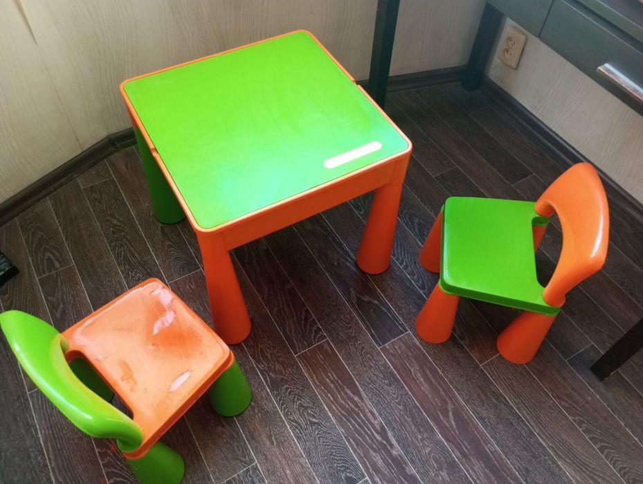 СтоликTega Baby Multifun з 2 стільчиками
