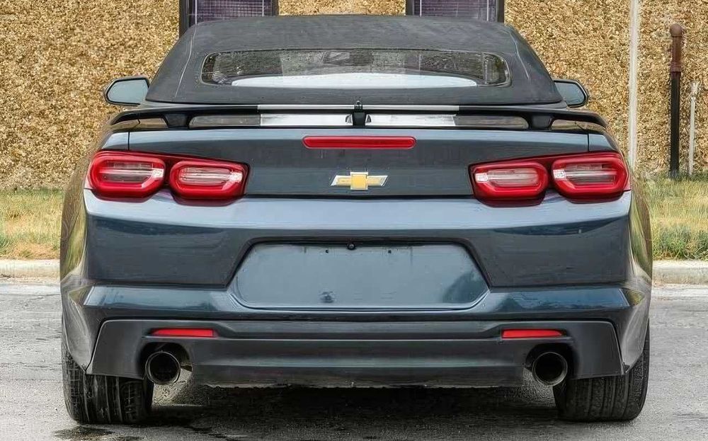 Chevrolet Camaro      2020