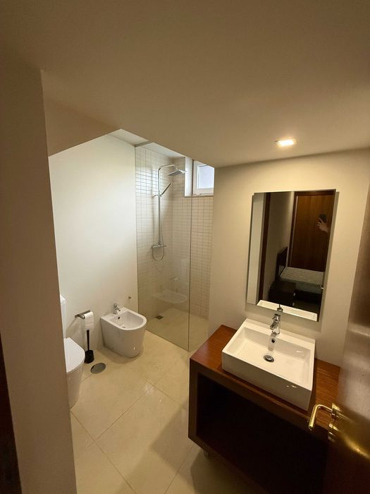 Quarto Mobilado com Casa de Banho Privada/Centro Marco de Canaveses