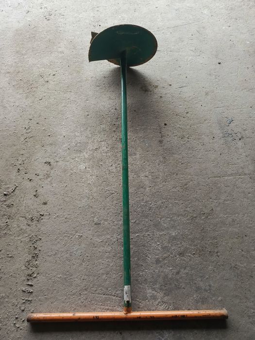 ŚWIDER RĘCZNY do ziemi 36cm 360mm