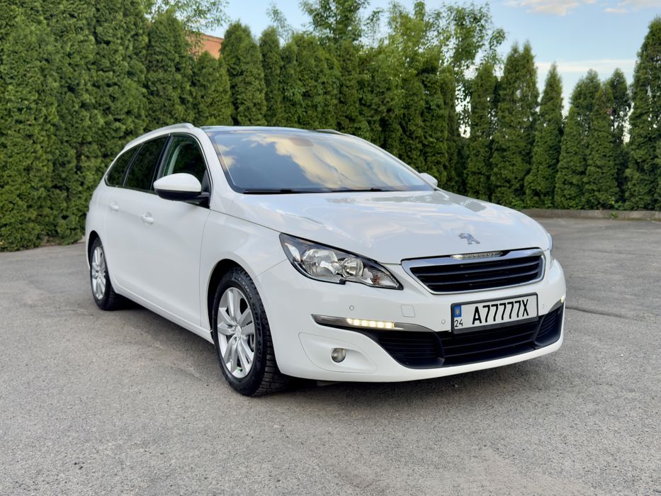 Peugeot 308SW 2015 року