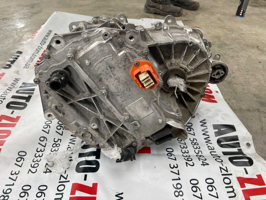 Електродвигун задній для Tesla Model Y 1120990-00-H