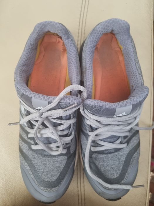 Buty Adidas 40,5 boost torsion system