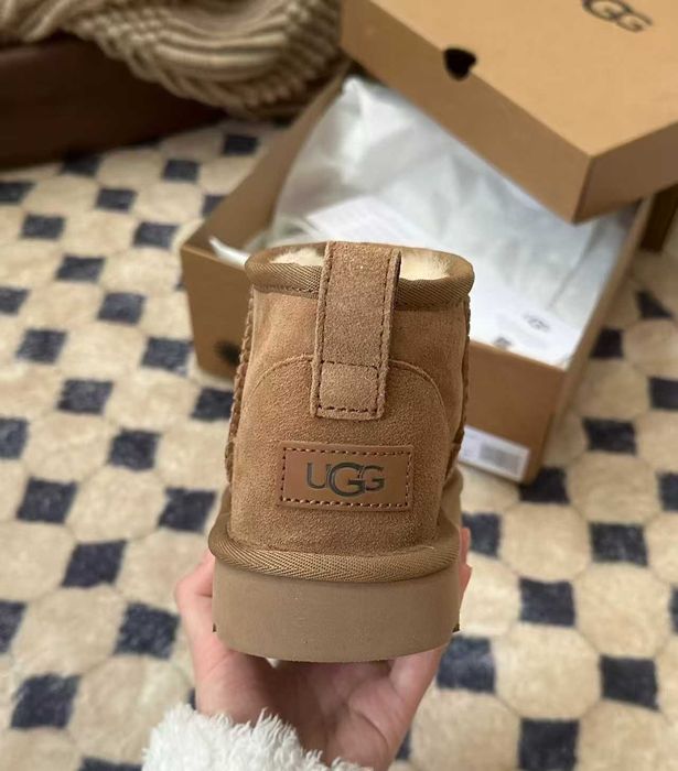 Śniegowce UGG – kolor kasztanowy 39