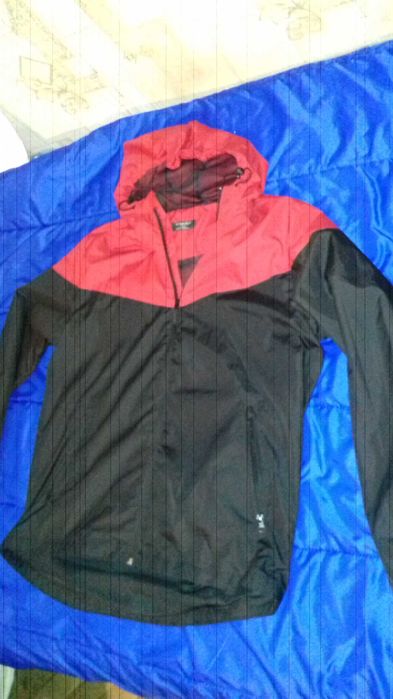 Продам чоловічу курточку-вітровку Primark