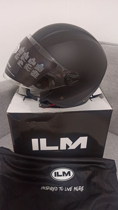 Мотошолом відкритий