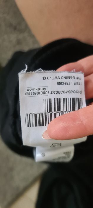 Bluza z wywijanym golfem