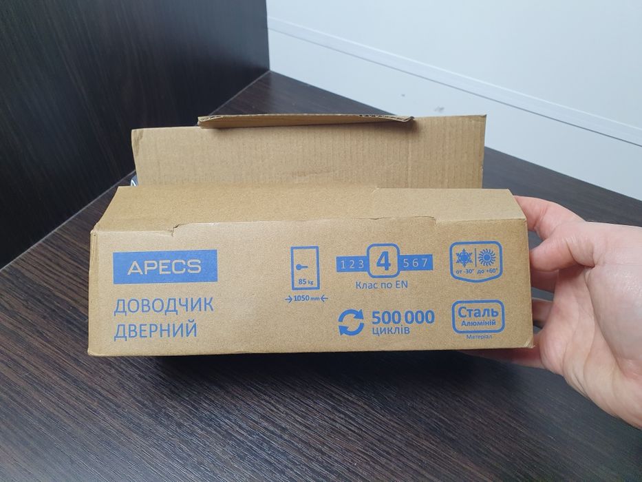 Доводчик дверний Apecs DC-20.4/1050/85-A2-SL