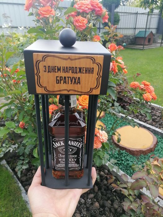 Подарунок який вражає, сейф-футляр