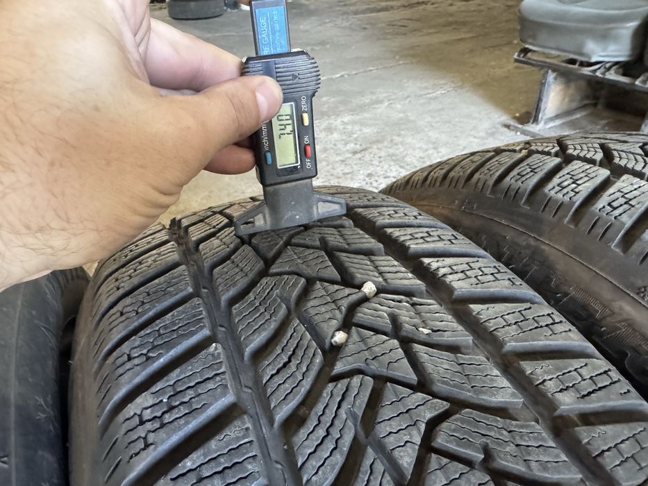 Шини DUNLOP 205/55R16 Резина Колеса 2018р 7.4mm два 7.1mm