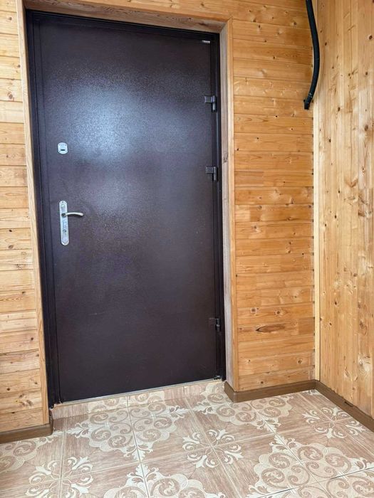 Продаж двоповерхового будинку в мкрн. Лезнево
