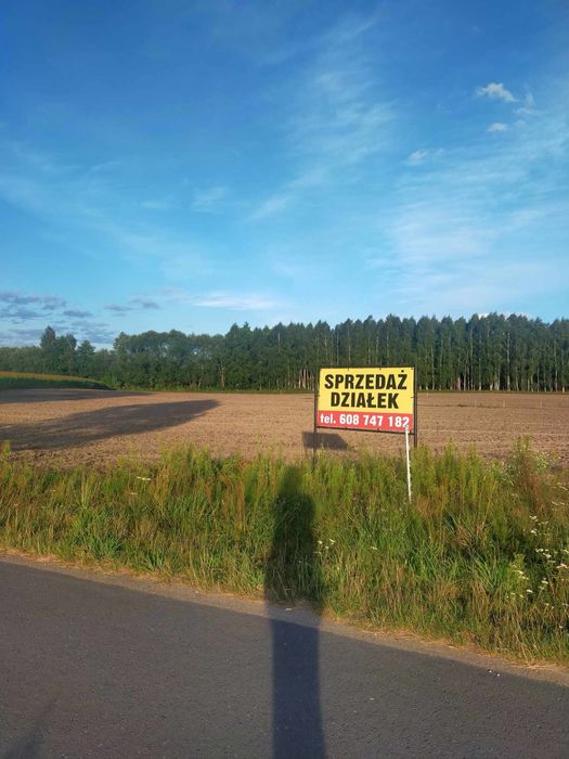 Działka na sprzedaż