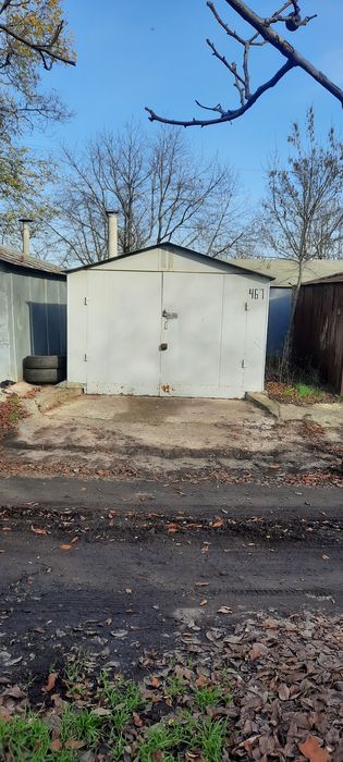 Сдам железный  гараж