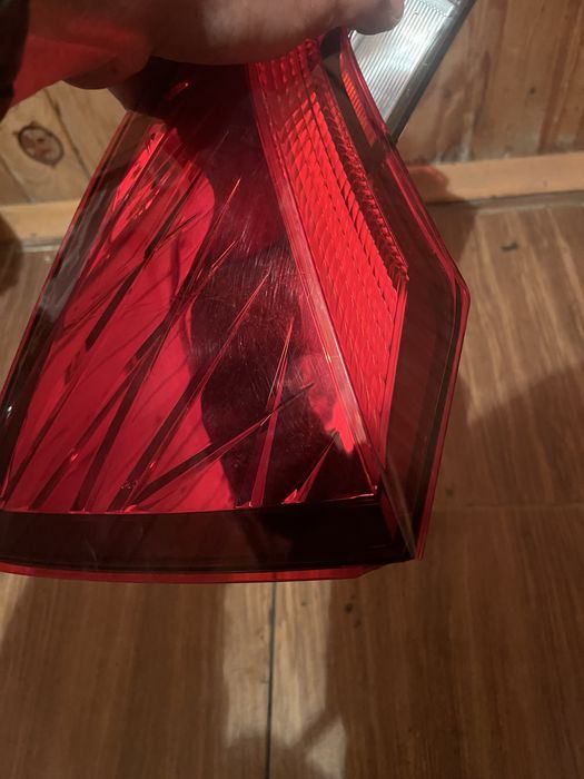 Задня ліва фара ліхтар шкода скала skoda skala