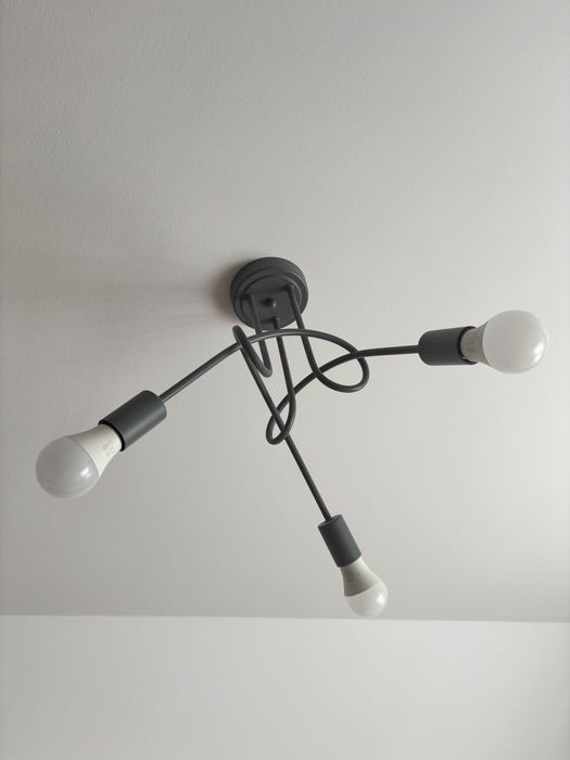 Lampa sufitowa szara