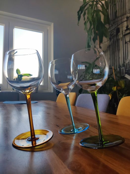 4 copos divertidos para  vinho/cocktail DUKA