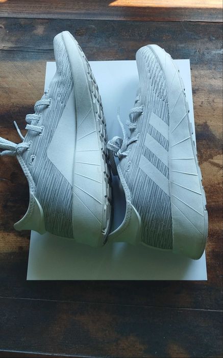 Ténis Adidas senhora 39 Cloudfoam em bom estado