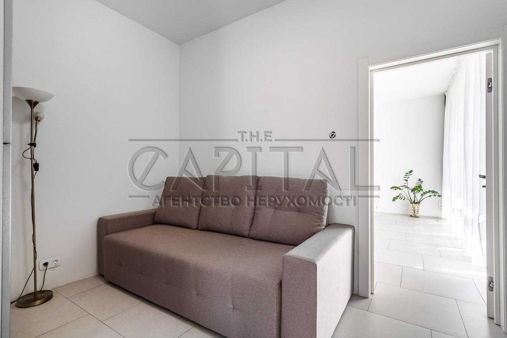 Продажа дома с бассейном, Гнедин, КГ River Island