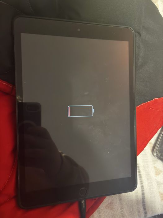 Vendo tablet 9a geracao com capa, 2 peliculas de vidro e caneta