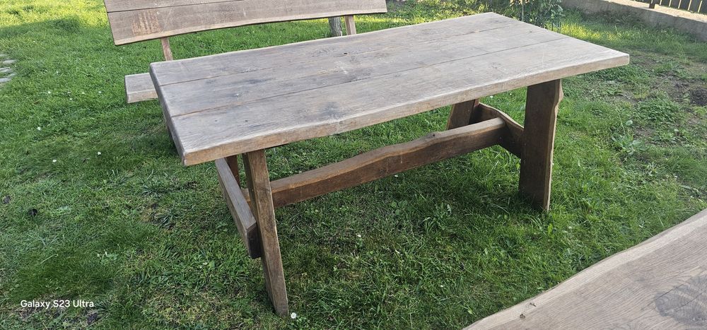 Dębowe meble ogrodowe