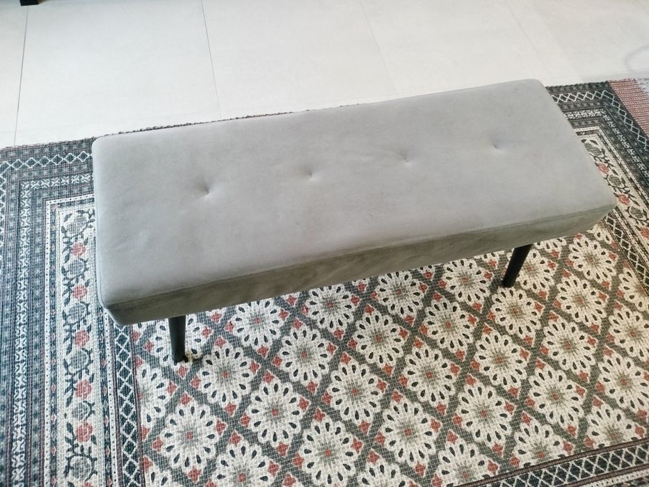 Banqueta/banco + mesa p/ portátil