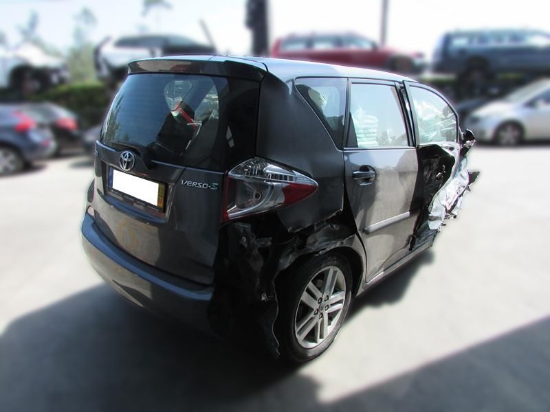 Toyota Verso-S 1.3i 2012 - Peças Usadas (6058)